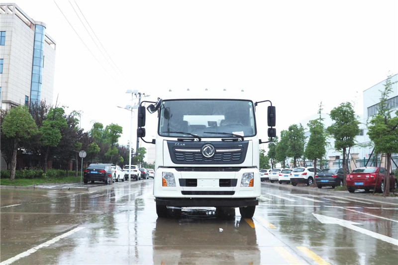 東風(fēng)天龍后八輪20噸噴霧車，國(guó)六綠化噴灑車
