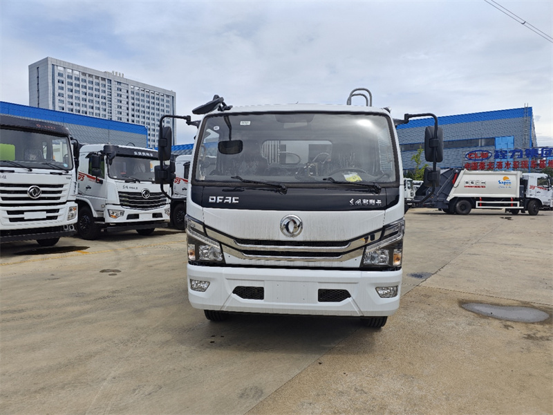 湖北 國(guó)六9立方東風(fēng)多利卡D7 壓縮垃圾車